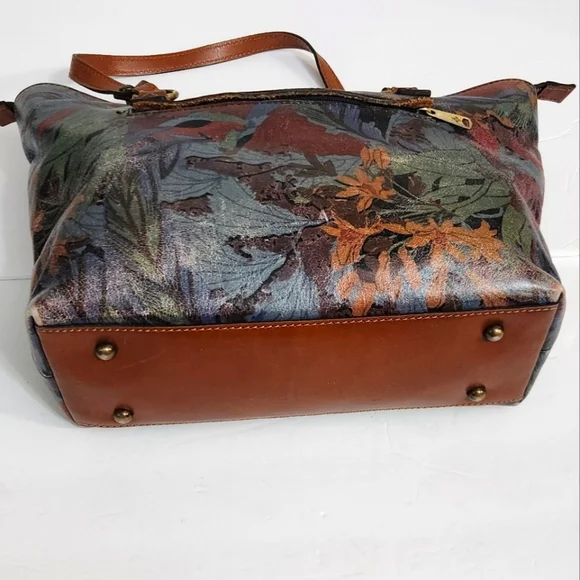 Patricia Nash Leather Shoulder Bag - Picture 6 of 14